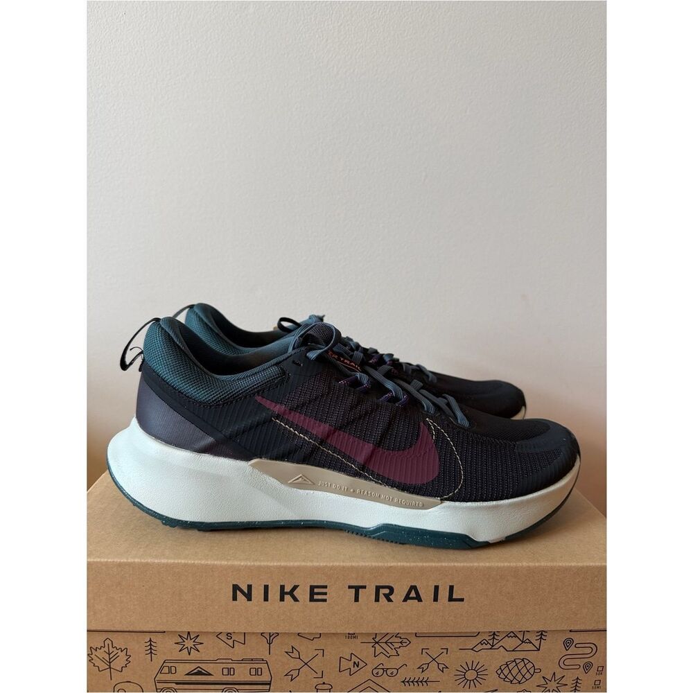 Nike Juniper Trail 2 Black Maroon DM0822-006 Men’s Size 9